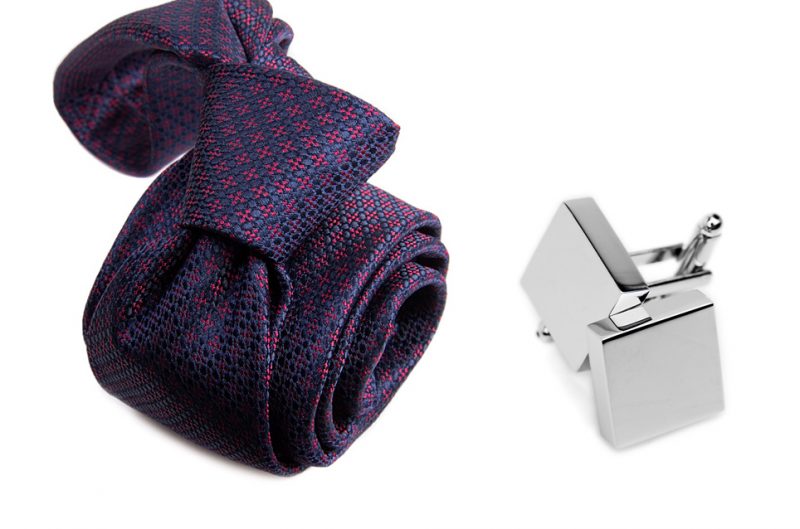 zestaw upominkowy: krawat m702 + spinki + pudełko