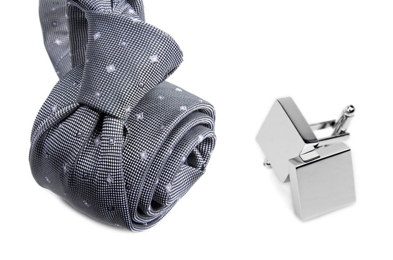 zestaw upominkowy: krawat m704 + spinki + pudełko