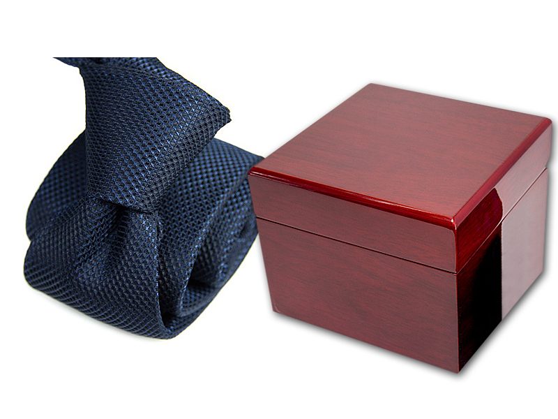 zestaw upominkowy: krawat + pudełko drewniane s494