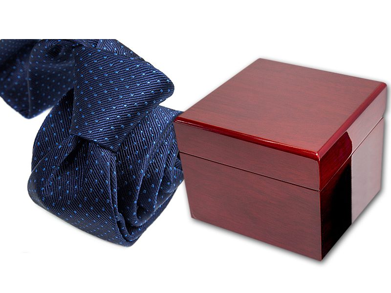 zestaw upominkowy: krawat + pudełko drewniane s579