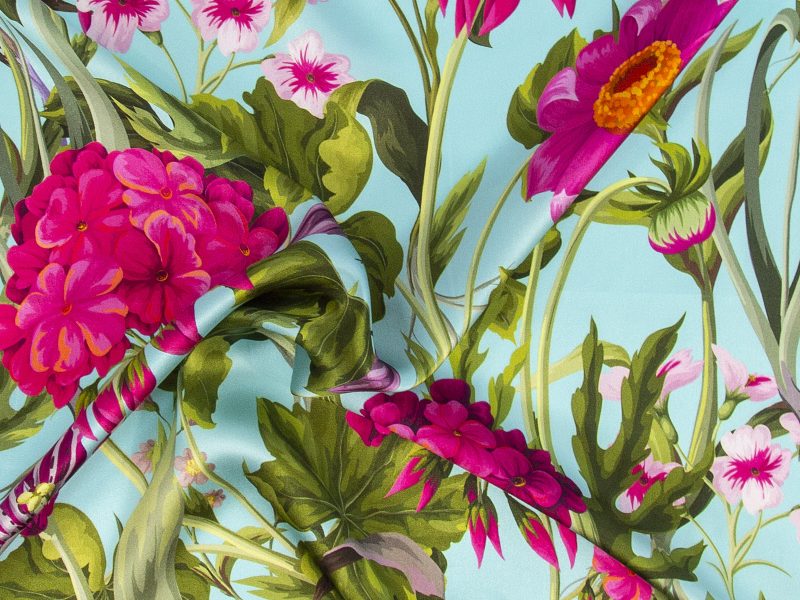 apaszka_jedwabna-67x67cm-FLOWER-MEADOW-SCARF-v3